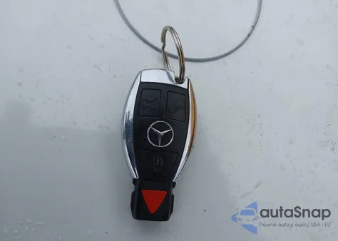 2008 Mercedes-Benz C 300 Luxury 4Matic/Sport 4Matic from USA, damaged, VIN WDDGF81X88F172542